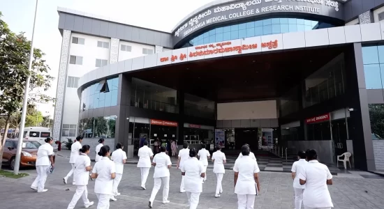 med_college_walkin-1